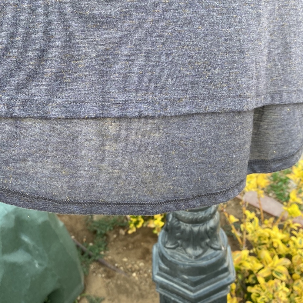 KNOX ROSE Gray SLEEVELESS TUNIC TANK TOP HI LOW w/ GOLD Embellishment Sz… - Picture 4 of 9